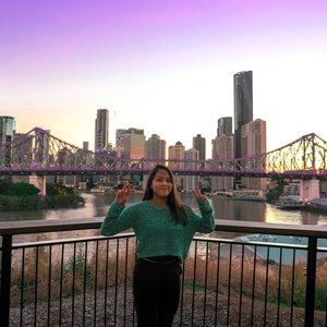 Meet your Posher, Astrella